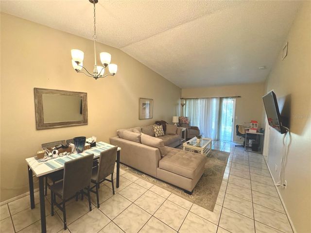 7249 PARKSIDE VILLAS DRIVE N, St Petersburg, FL 33709