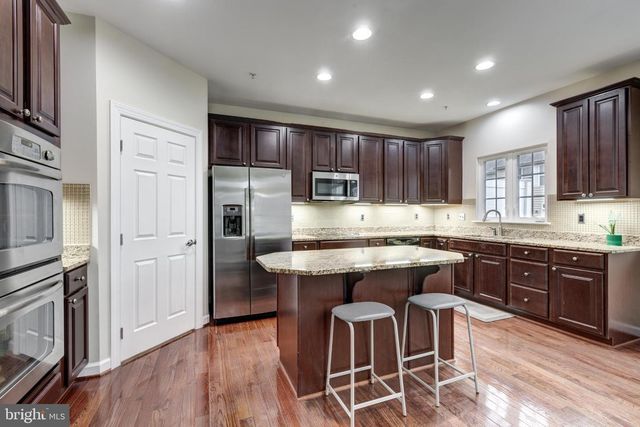 1025 IRONWOOD LN, Hanover, MD 21076