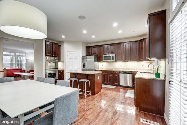 1025 IRONWOOD LN, Hanover, MD 21076