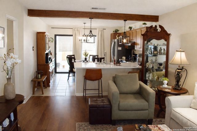 1310 Bayou, San Antonio, TX 78245