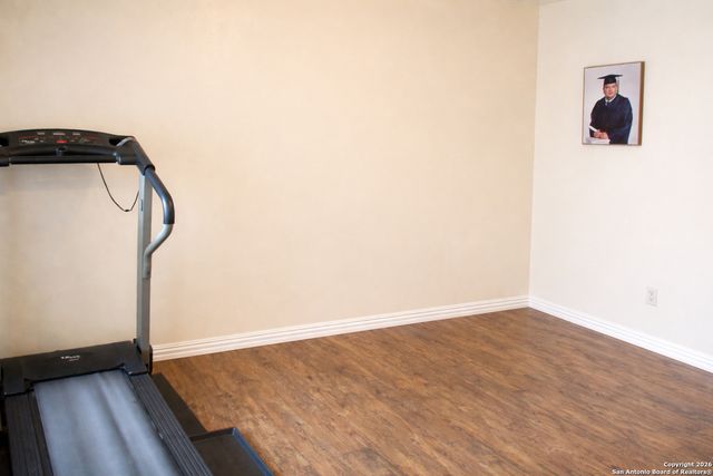 1310 Bayou, San Antonio, TX 78245