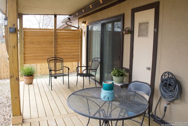 1310 Bayou, San Antonio, TX 78245