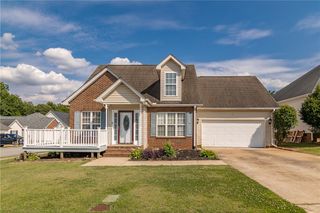 301 Stallion Road, Greenville, SC 29617