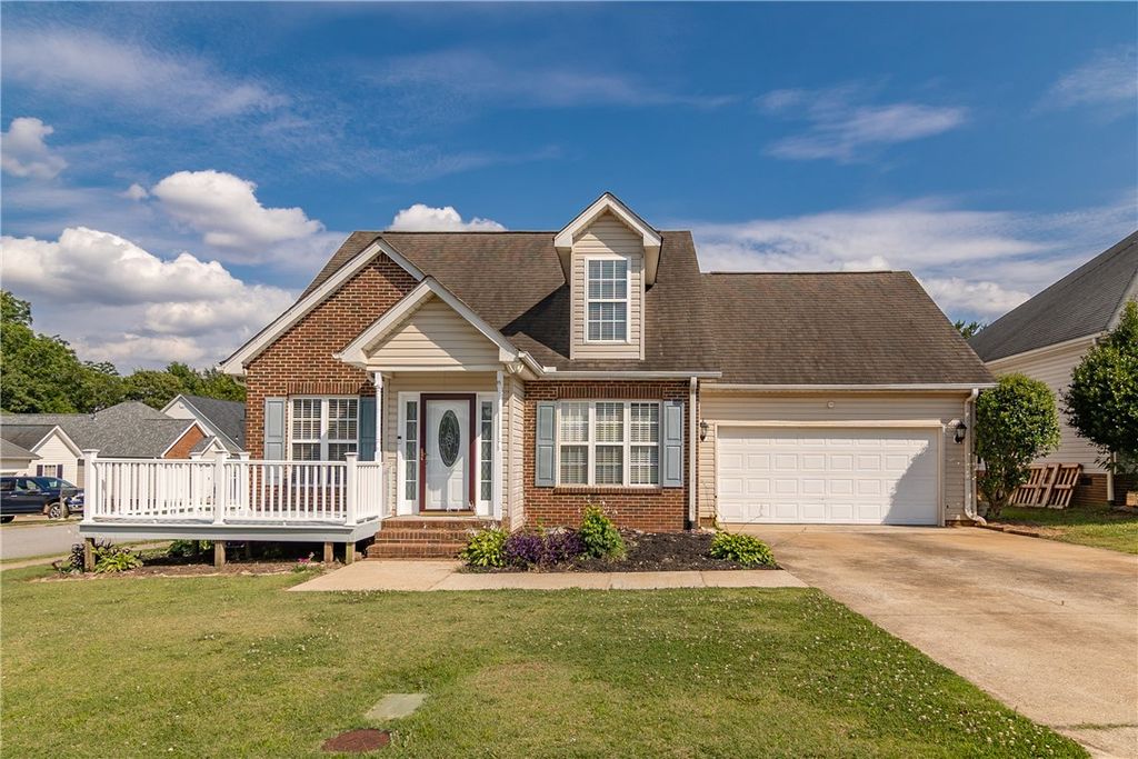 301 Stallion Road, Greenville, SC 29617