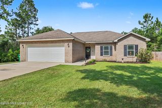 19350 Fenton Dedeaux Road, Kiln, MS 39556