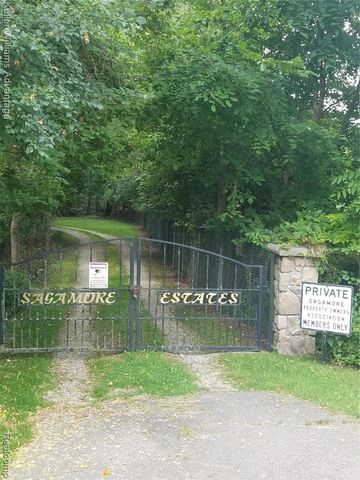 4555 Arrowhead Road, West Bloomfield, MI 48323