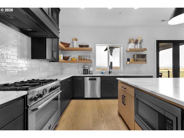 6550 Ne MEMORY Ln, Yamhill, OR 97148