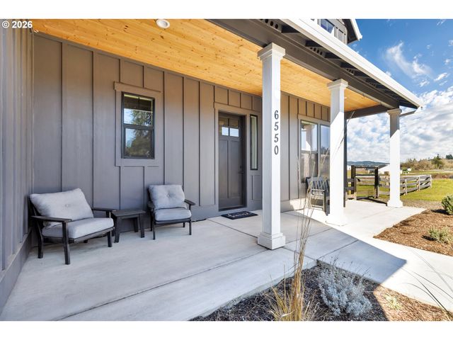 6550 Ne MEMORY Ln, Yamhill, OR 97148