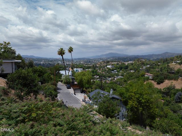 2131 Hanscom Drive, South Pasadena, CA 91030