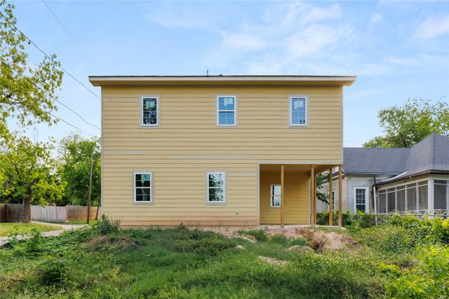 1100 N 16th Street, Waco, TX 76707