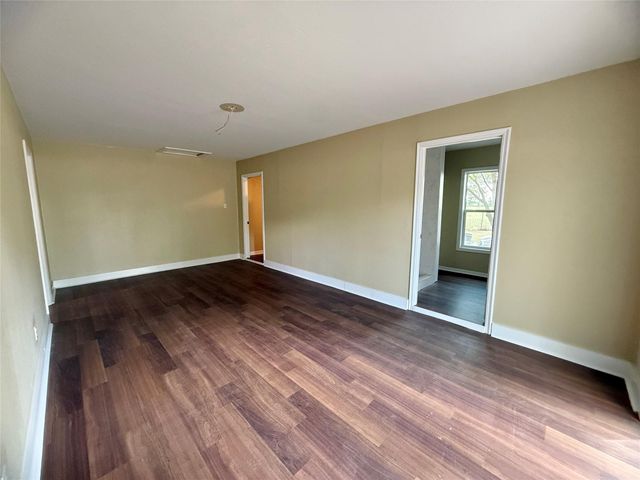 1139 County Rd 403, Anderson, TX 77830