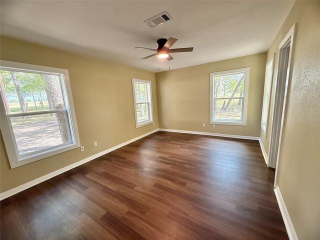 1139 County Rd 403, Anderson, TX 77830