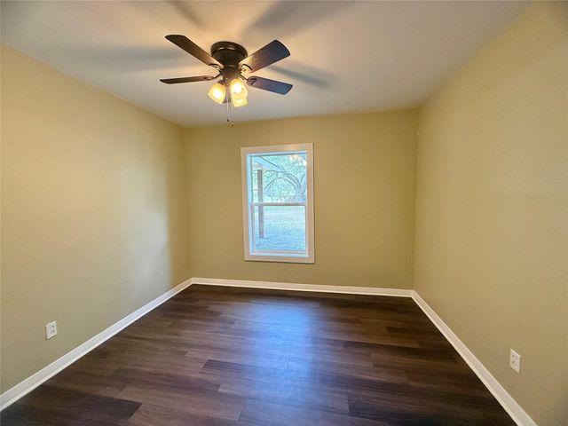 1139 County Rd 403, Anderson, TX 77830