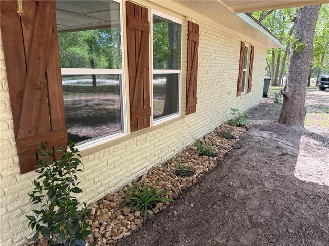 1139 County Rd 403, Anderson, TX 77830