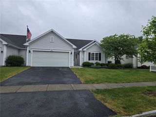 118 Stewart Place, Canandaigua City, NY 14424