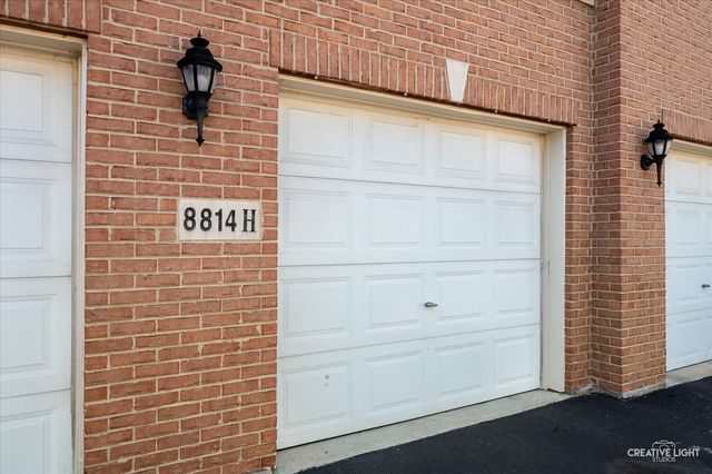 8814 CONCORD Lane H, Justice, IL 60458