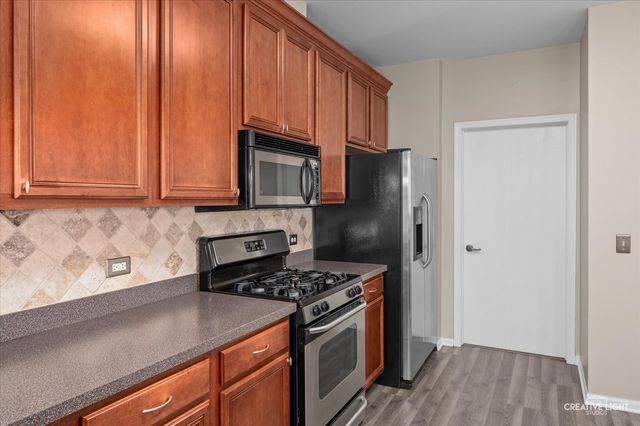 8814 CONCORD Lane H, Justice, IL 60458