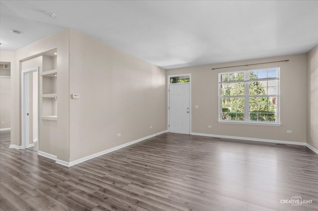 8814 CONCORD Lane H, Justice, IL 60458