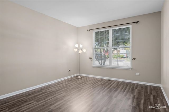 8814 CONCORD Lane H, Justice, IL 60458