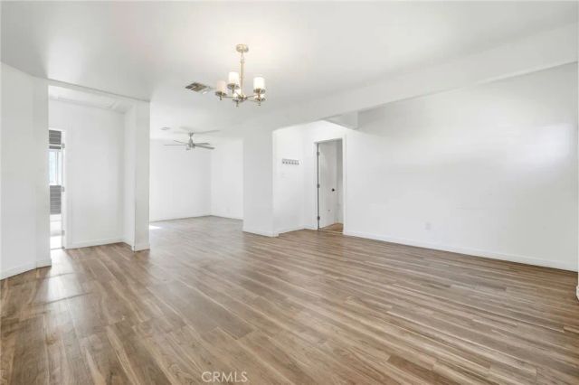 18308 Gresham, Northridge, CA 91325