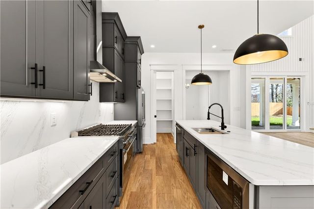 1120 Milam Circle, Clarkston, GA 30021