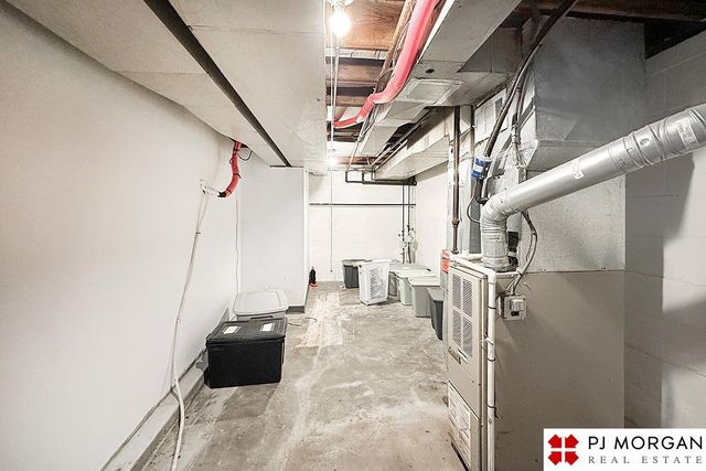 627-629 N 41st Street, Omaha, NE 68131