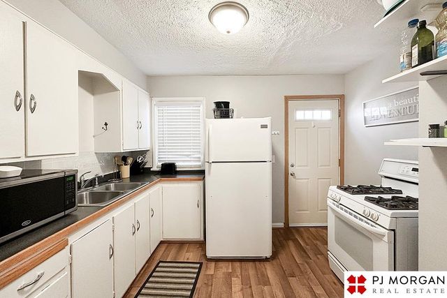 627-629 N 41st Street, Omaha, NE 68131