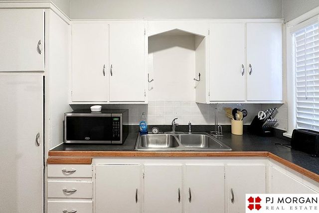 627-629 N 41st Street, Omaha, NE 68131