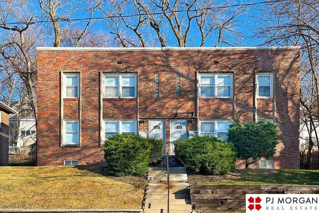 627-629 N 41st Street, Omaha, NE 68131