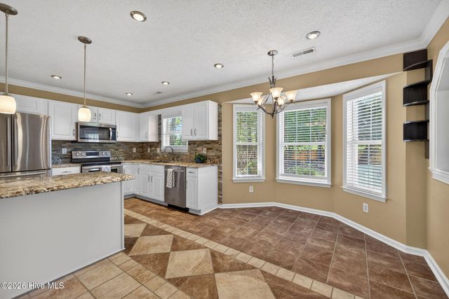 2800 White Road, Wilmington, NC 28411