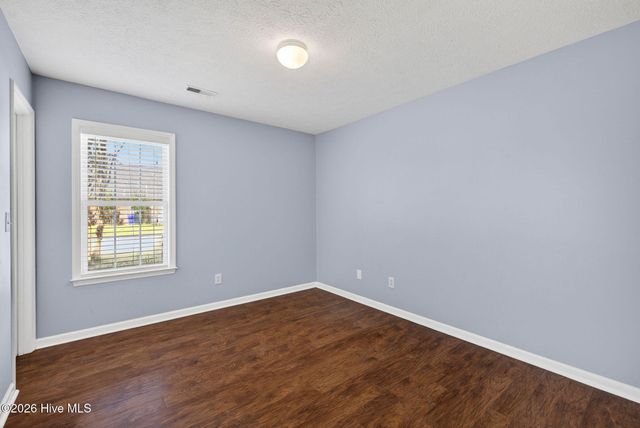 2800 White Road, Wilmington, NC 28411