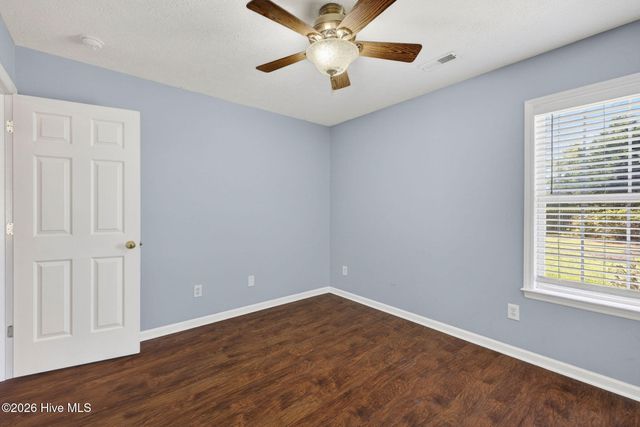 2800 White Road, Wilmington, NC 28411