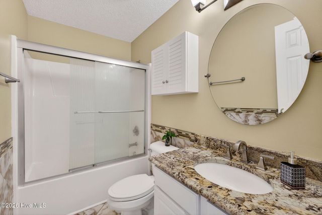 2800 White Road, Wilmington, NC 28411