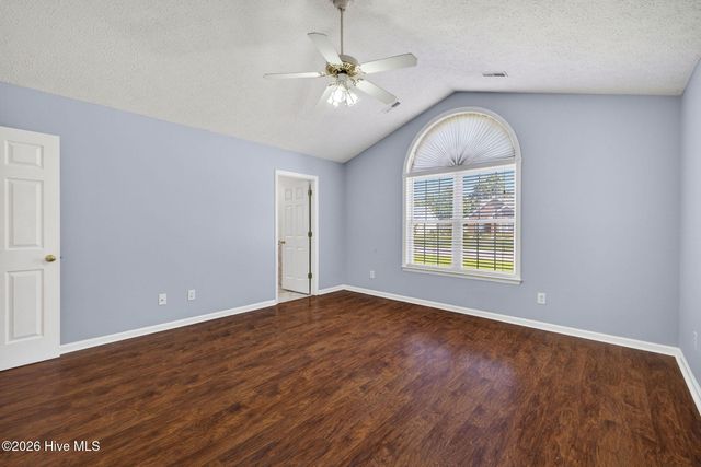 2800 White Road, Wilmington, NC 28411