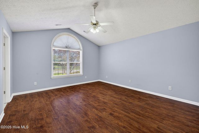 2800 White Road, Wilmington, NC 28411