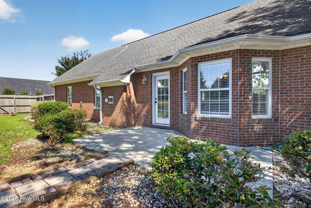2800 White Road, Wilmington, NC 28411