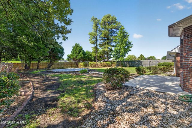 2800 White Road, Wilmington, NC 28411