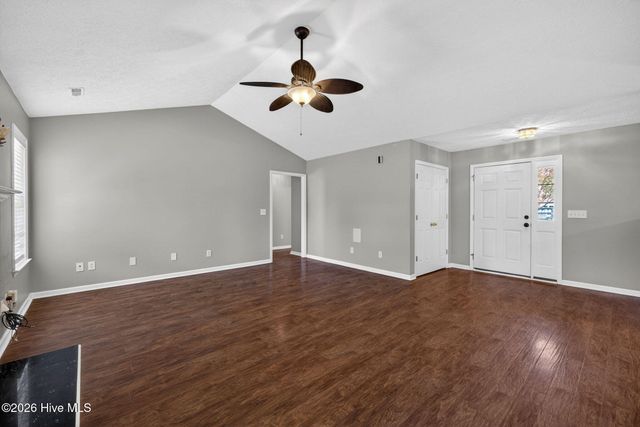 2800 White Road, Wilmington, NC 28411