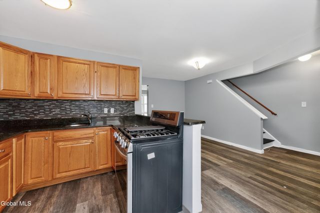 78 1st Street, Albany, NY 12210