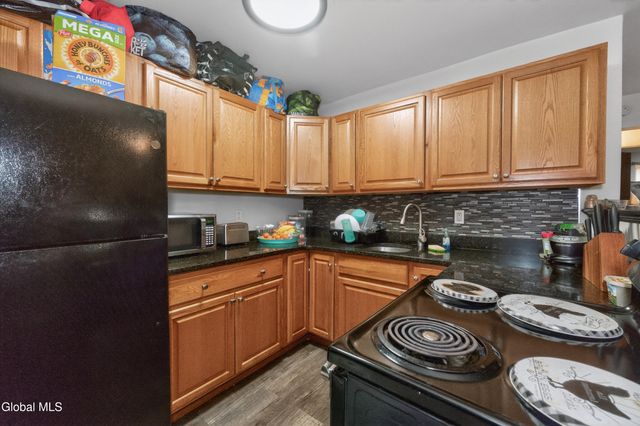 78 1st Street, Albany, NY 12210