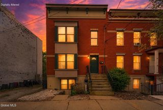 78 1st Street, Albany, NY 12210