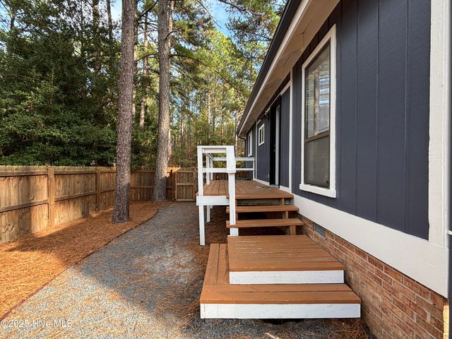 2505 Longleaf Drive SW, Pinehurst, NC 28374