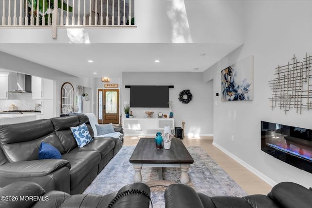 1870 Breakers Drive, Manahawkin, NJ 08050
