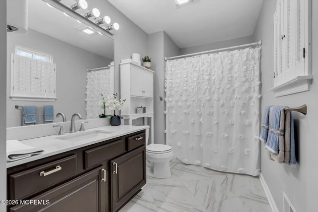 1870 Breakers Drive, Manahawkin, NJ 08050