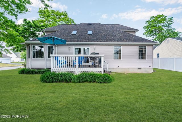 1870 Breakers Drive, Manahawkin, NJ 08050