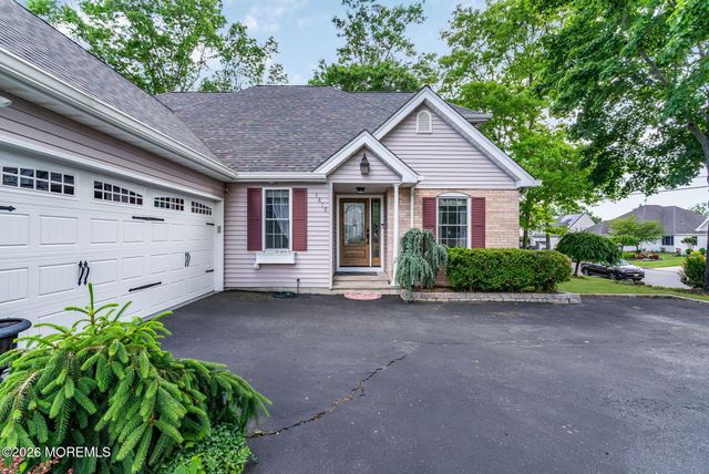 1870 Breakers Drive, Manahawkin, NJ 08050