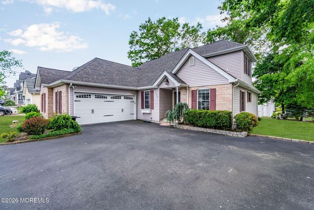 1870 Breakers Drive, Manahawkin, NJ 08050