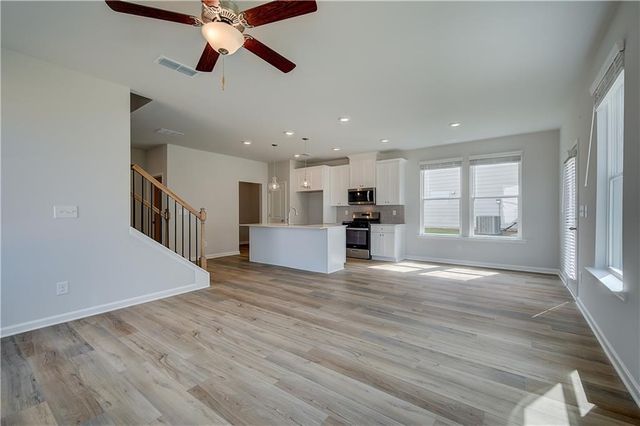 275 Abbotts Crossing Circle, Conyers, GA 30094