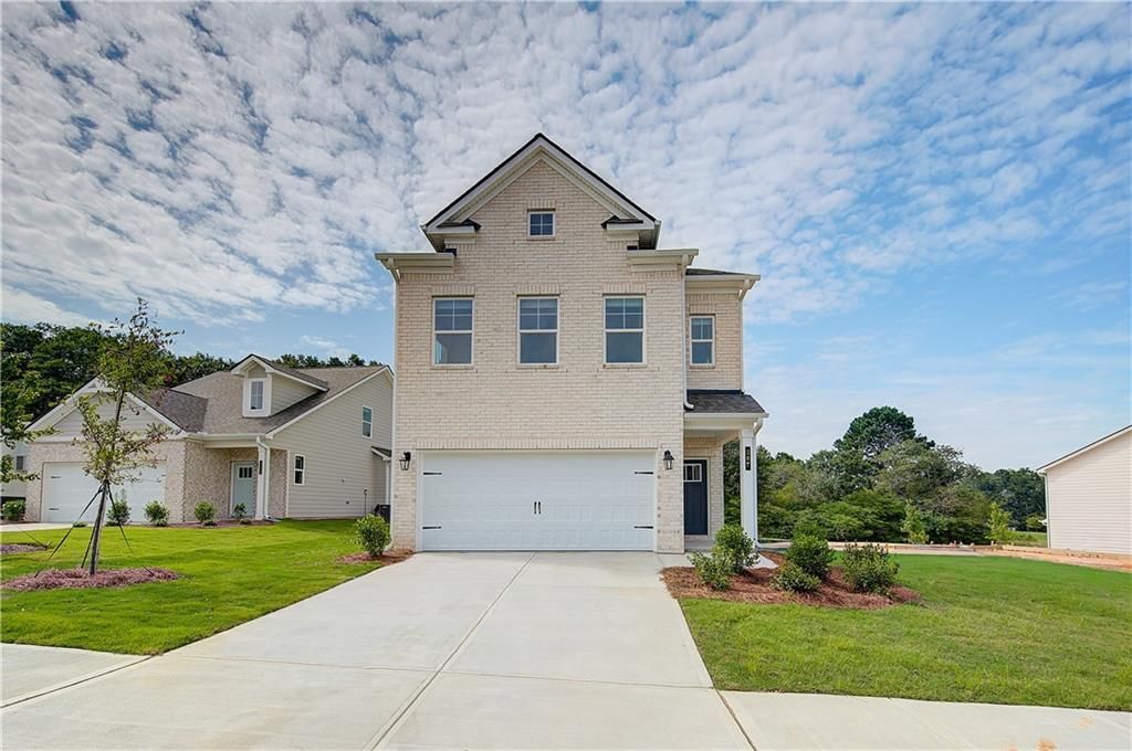 275 Abbotts Crossing Circle, Conyers, GA 30094