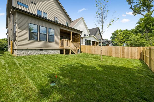 905B Potter Ln, Nashville, TN 37206